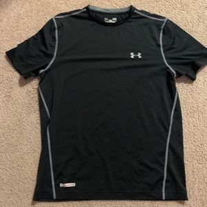 UA black shirt L